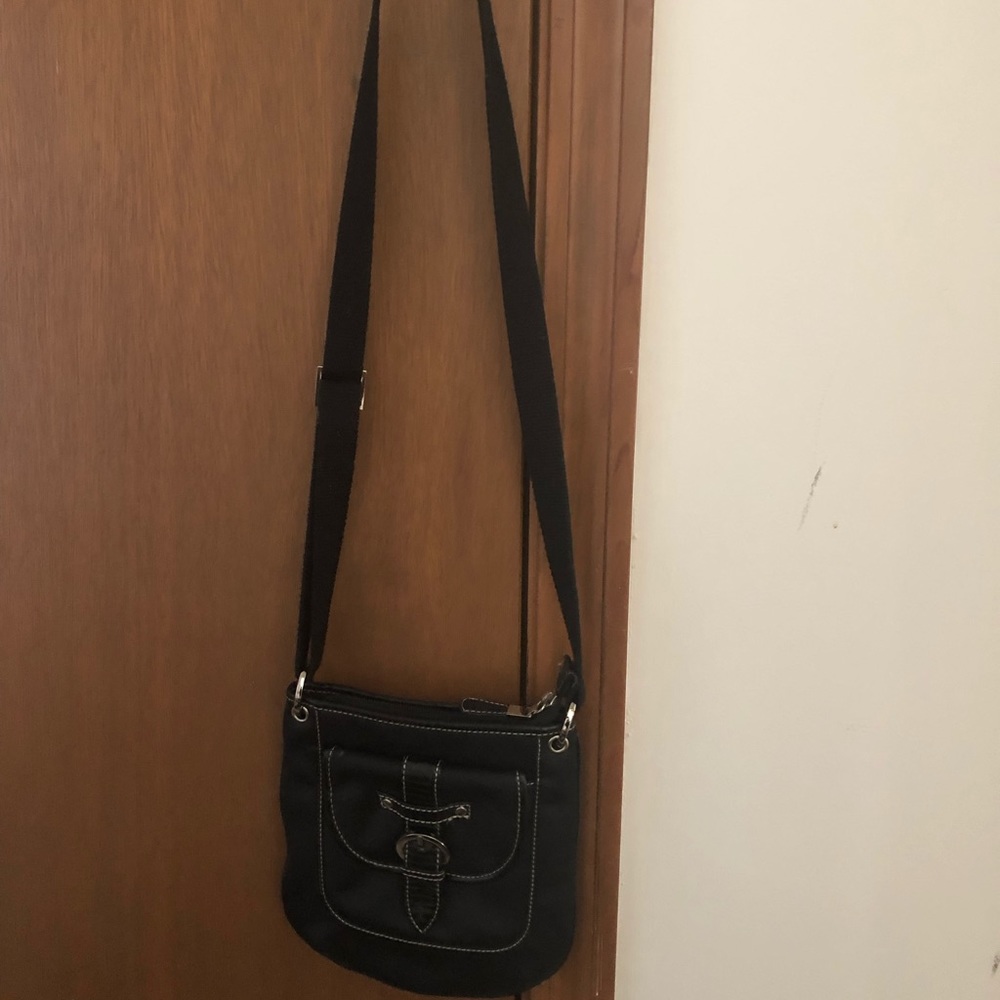 Black crossover bag